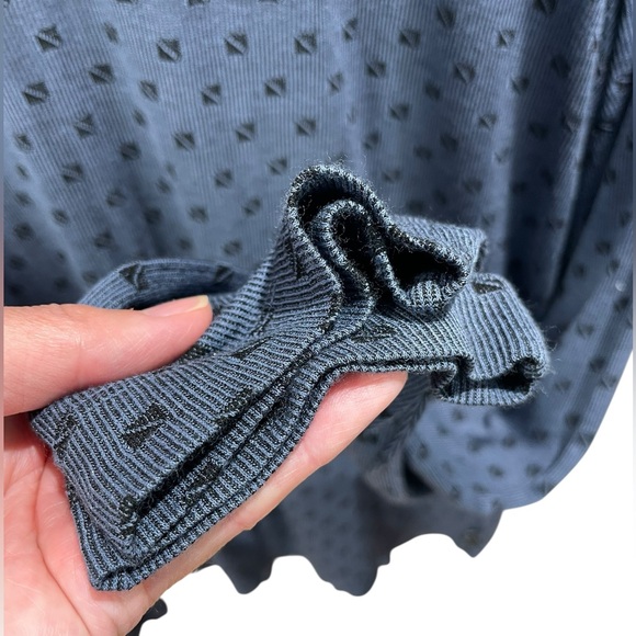 Armani Collezioni Blue Geo-Printed Long Sleeve Viscose T Shirt Size EU M/ US S - Picture 6 of 8